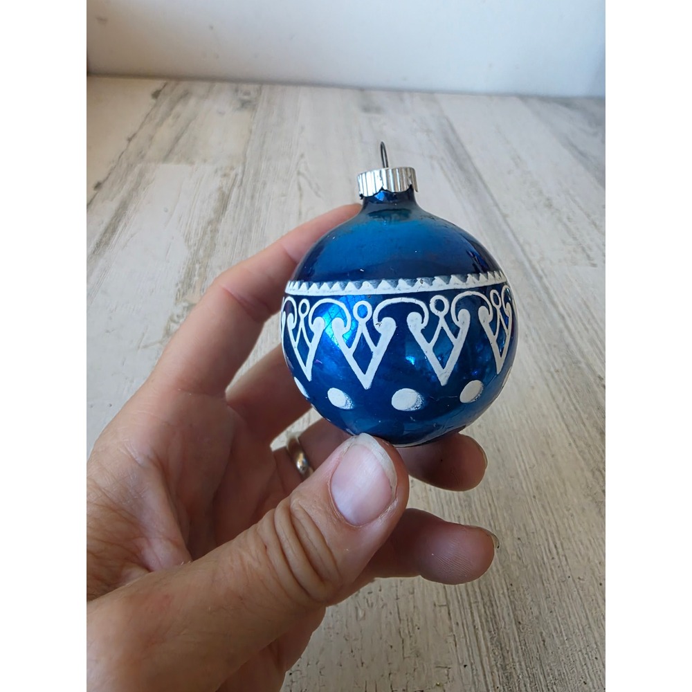 vintage shiny Brite stencil blue ornament glass Xmas tree
